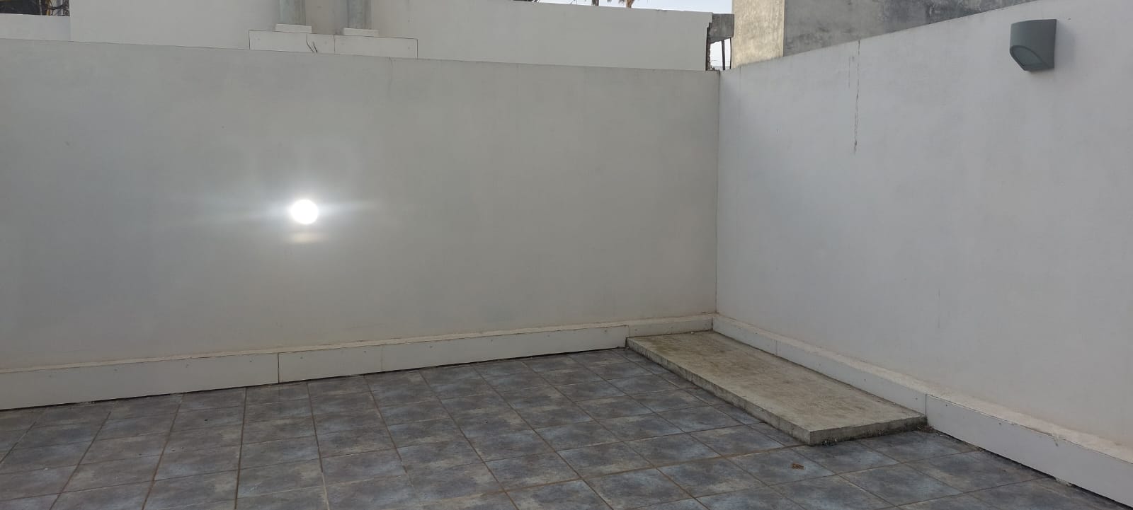 1 dorm con patio