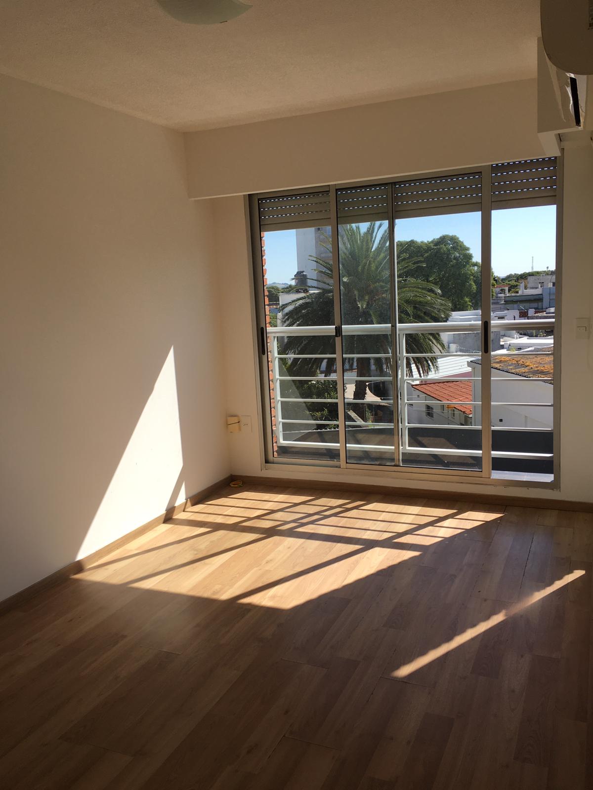 1 dorm en gran edificio
