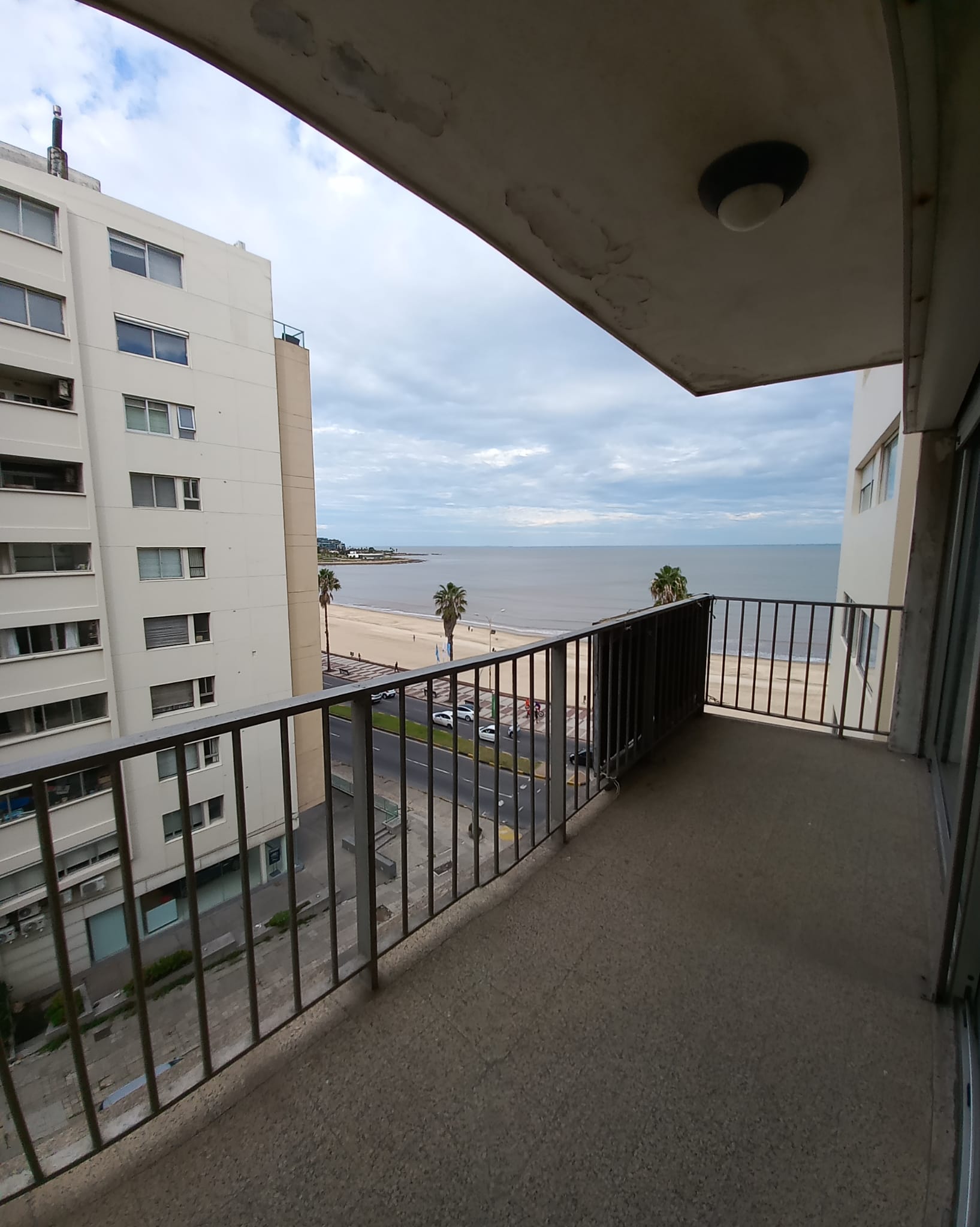 Con vista a rambla 4 dorm