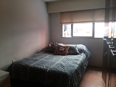Apto 2 dorm c/ patio