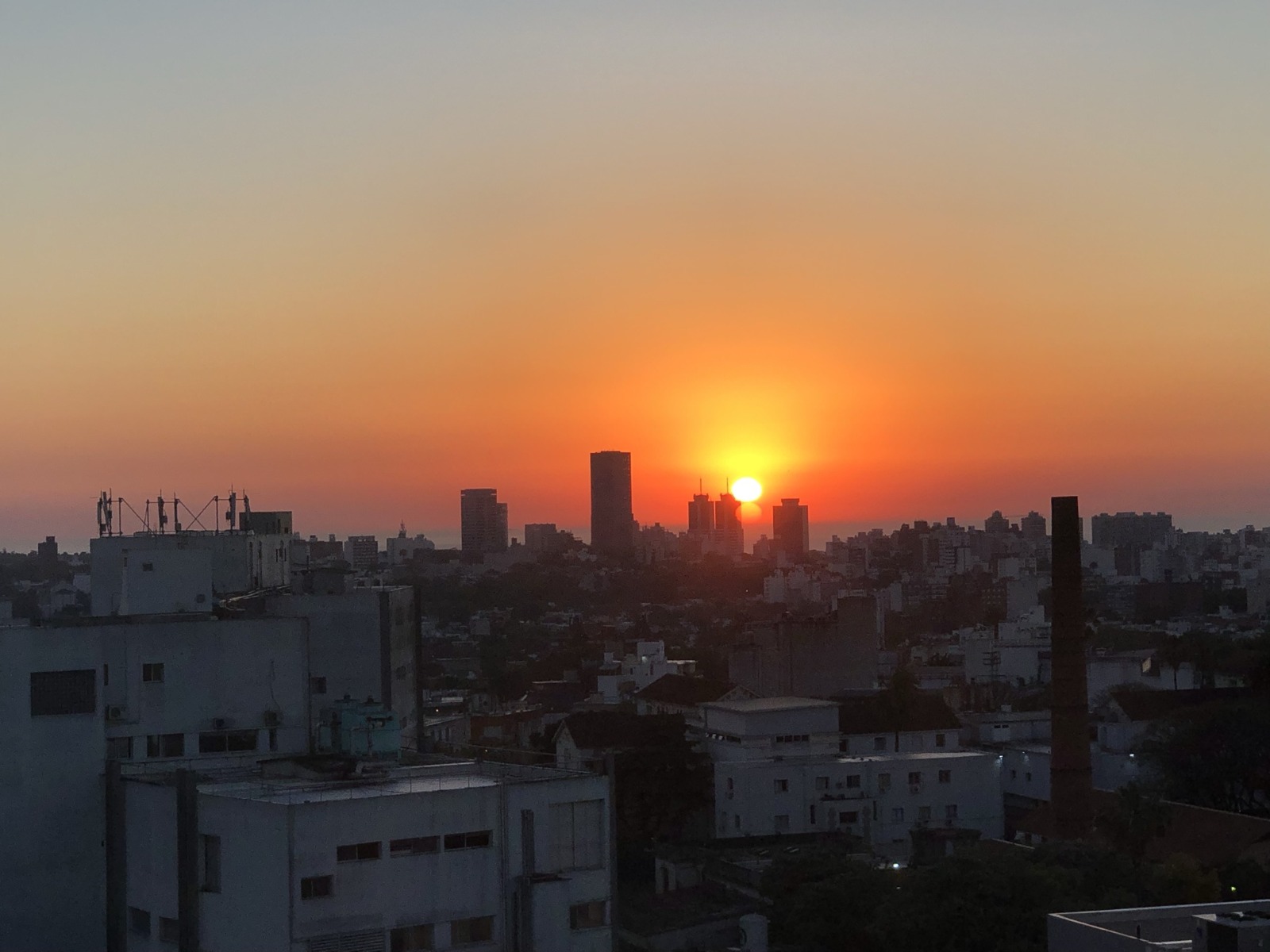 Apto de 4 dorm con gran vista