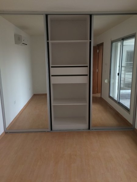 Apto 1 dorm a mts del WTC