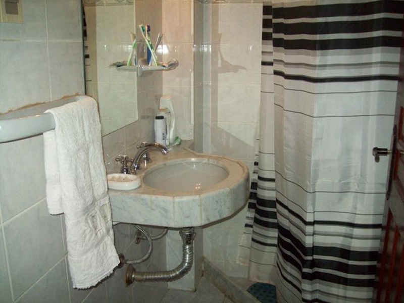 COMODA CASA EN POCITOS NUEVO