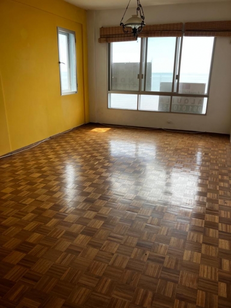 Apto sobre Rambla a la venta