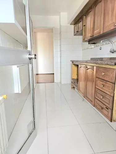 2 dormitorios y garage