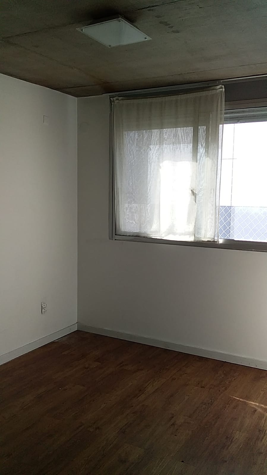 Apto 3 Dorm en Pocitos Nuevo
