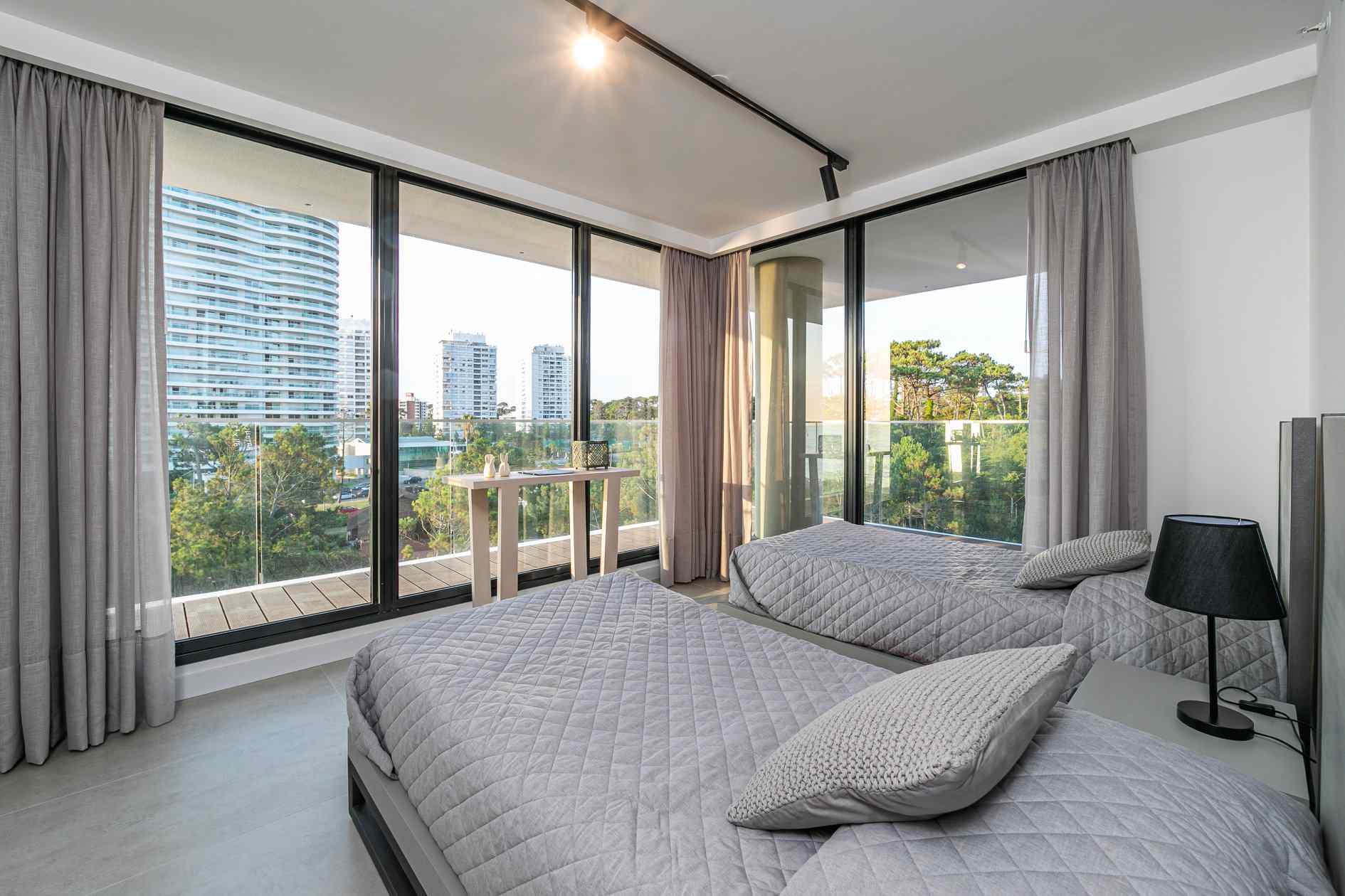 2 dorm en piso alto
