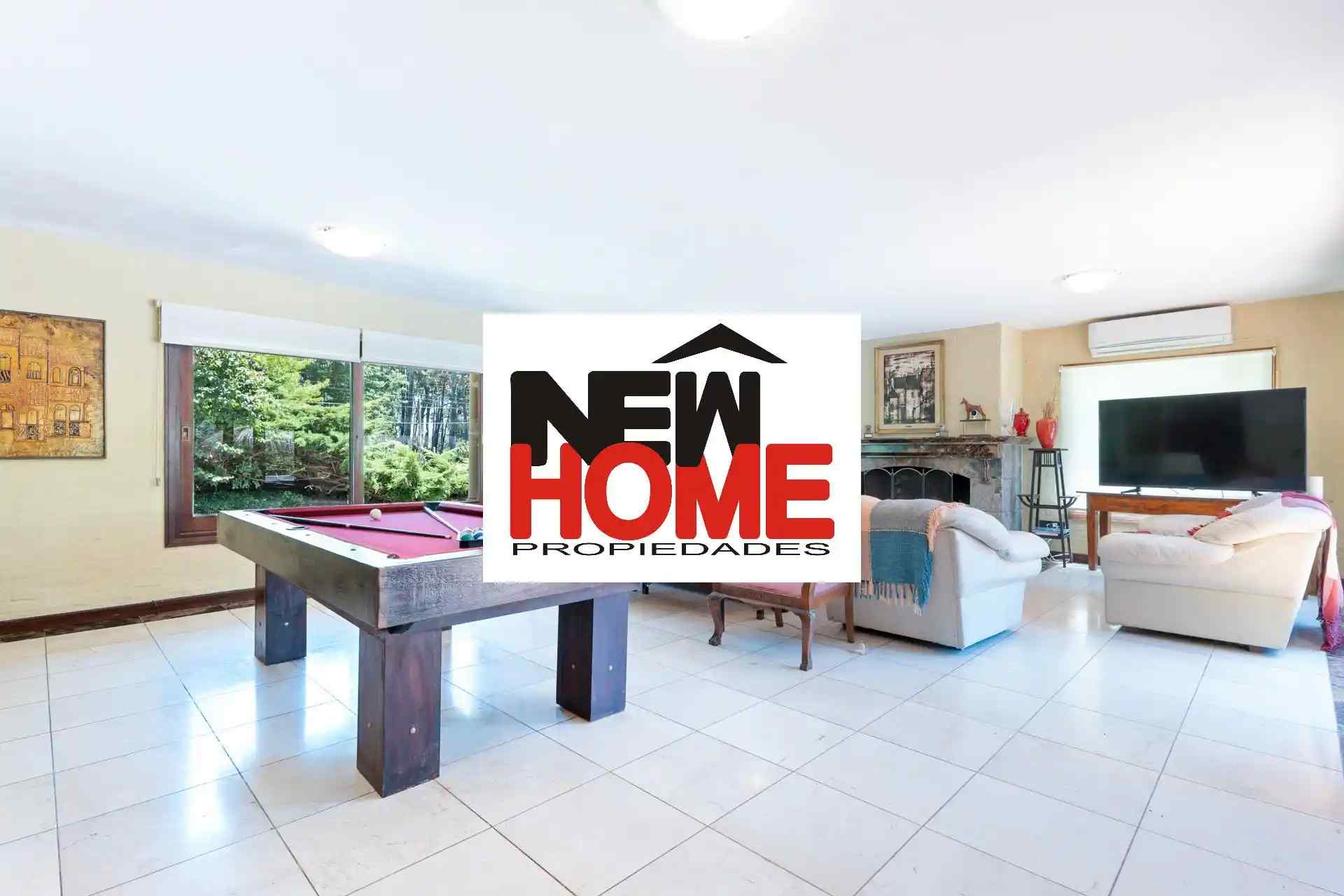 Gran casa en Burnett