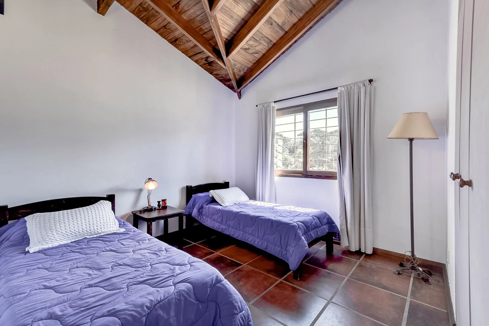Casa de 4 dorm en Pque Burnett