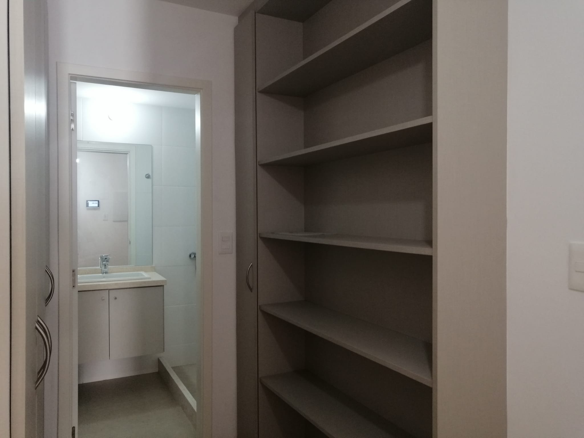 Apto 1 Dorm en Puerto Buceo