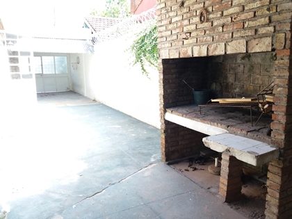 Casa con parrillero alquiler