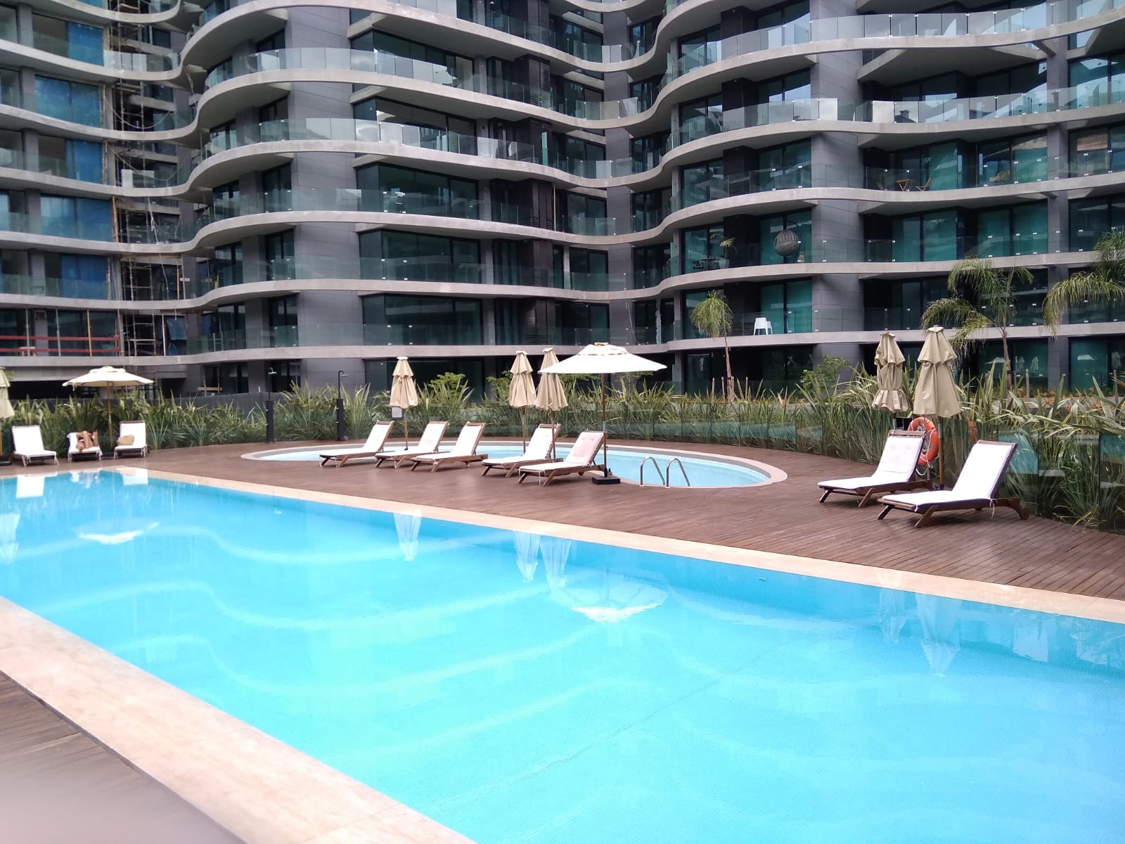 Espectacular 3 Dorm y Serv.