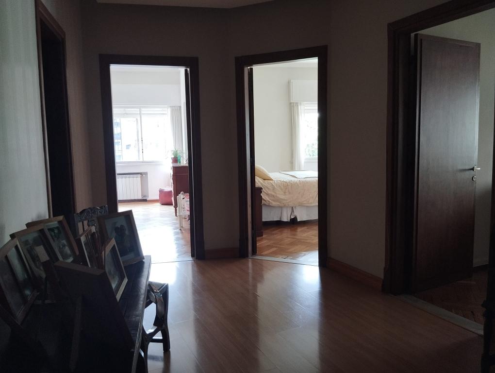 Apto de 4 dorm con gran vista