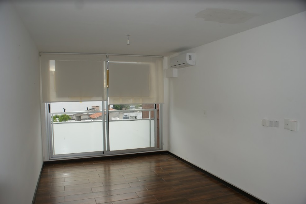 1 dorm con garage