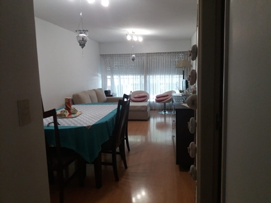 Apto 2 dorm c/ patio