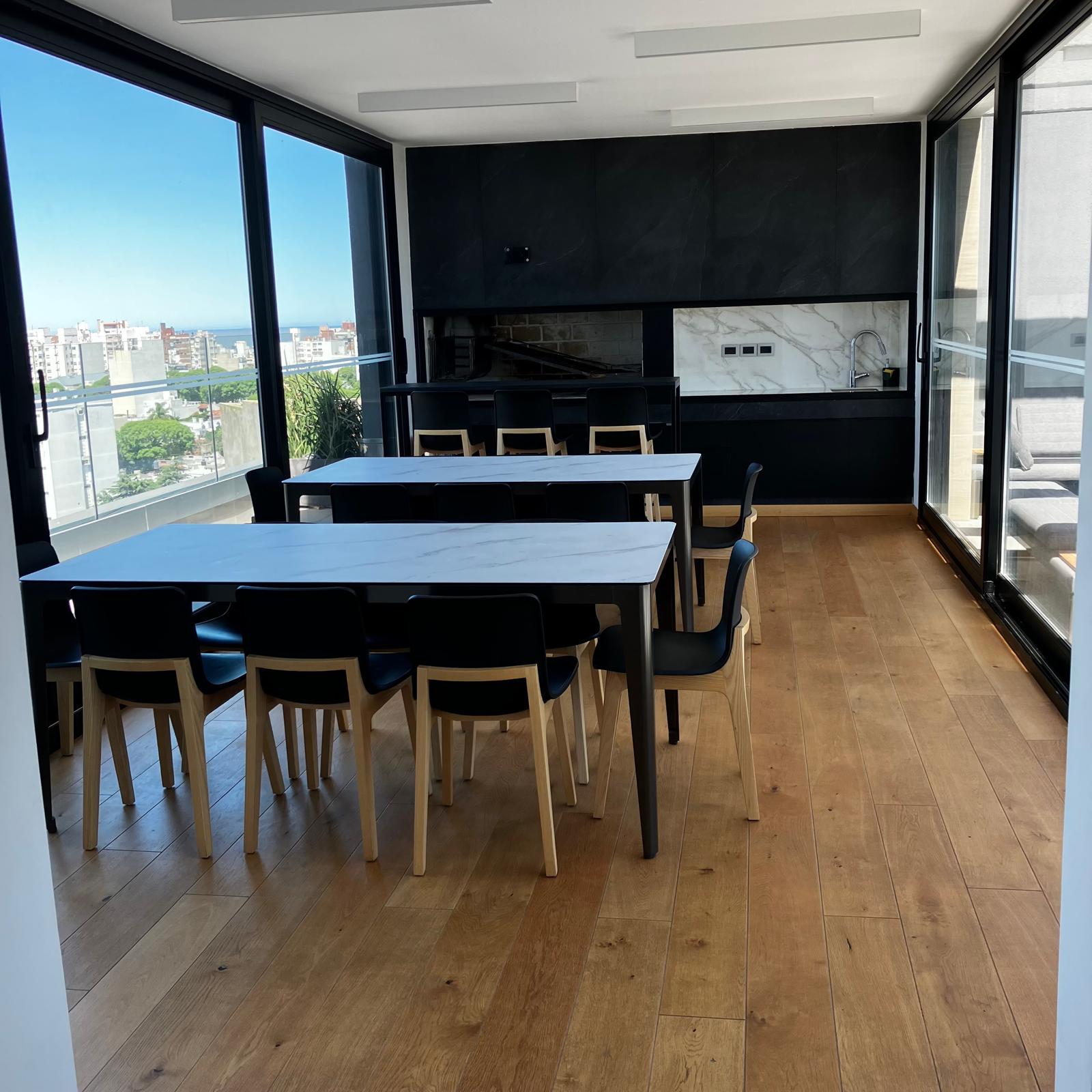 Apto de 3 dorm de lujo