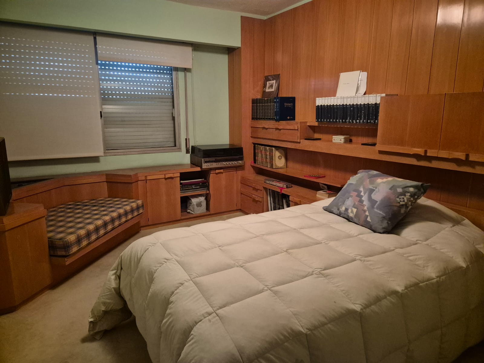 Apto de 4 dorm en la rambla