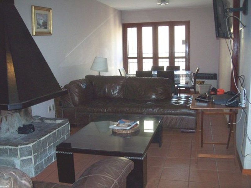 COMODA CASA EN POCITOS NUEVO