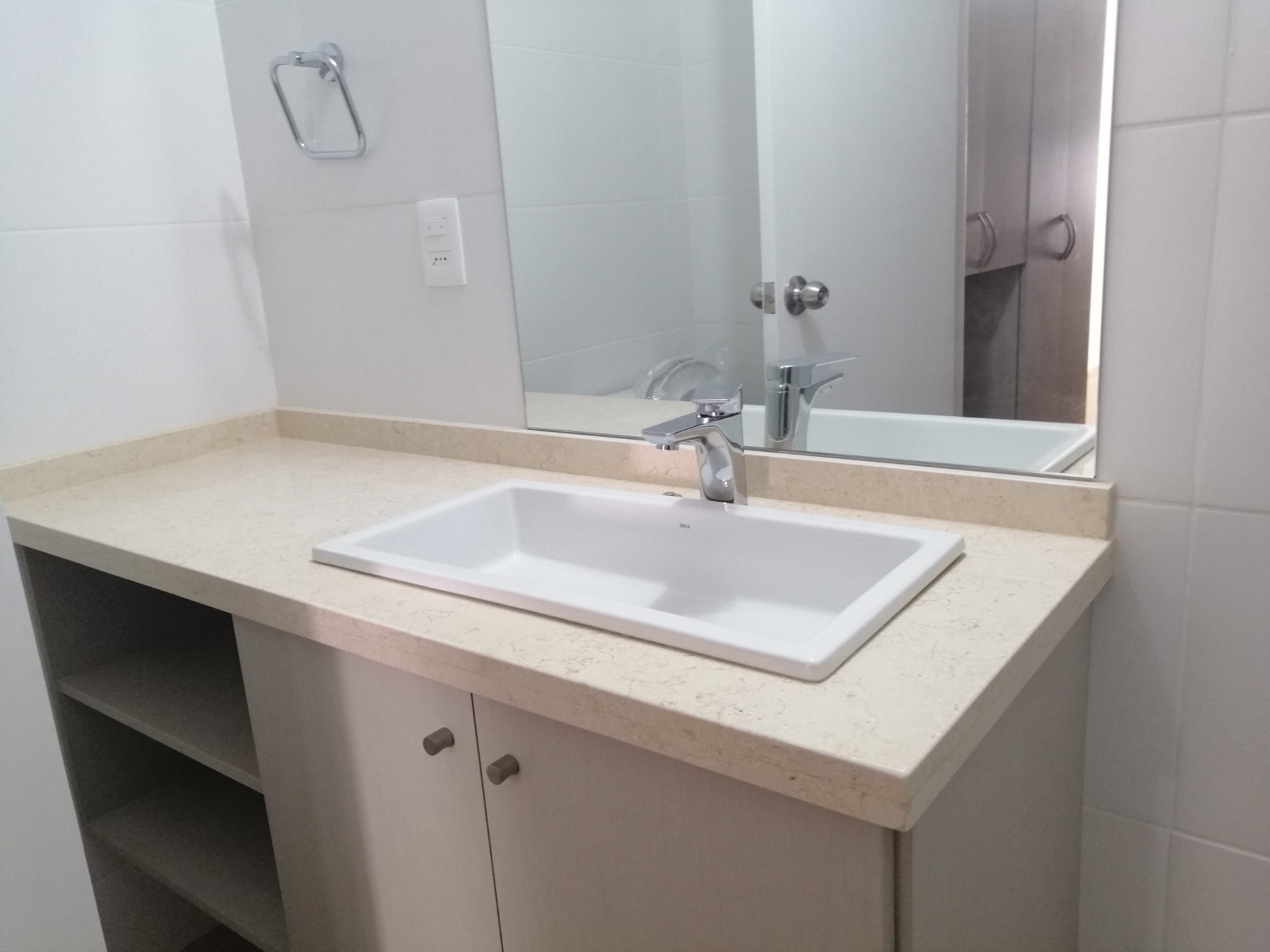 Apto 1 Dorm en Puerto Buceo