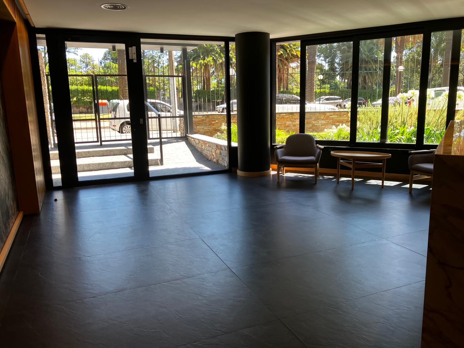 Apto de 3 dorm de lujo