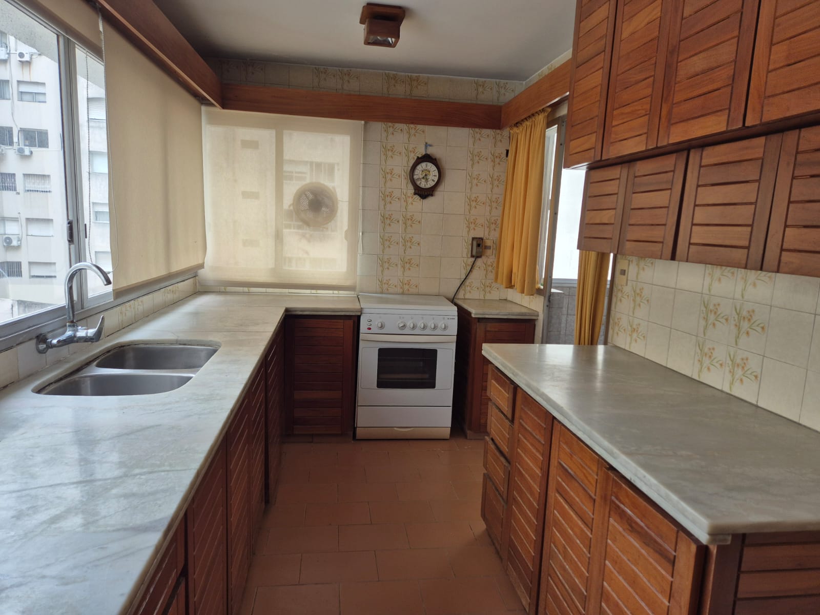 Apto de 4 dorm en la rambla