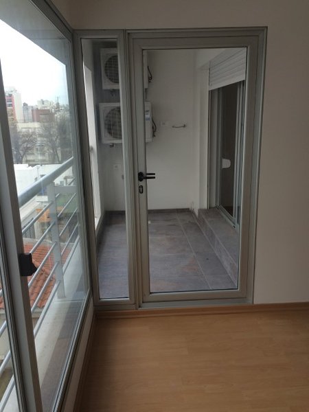 Apto 1 dorm a mts del WTC