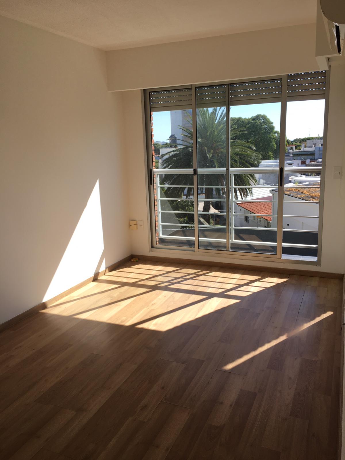 1 dorm en gran edificio