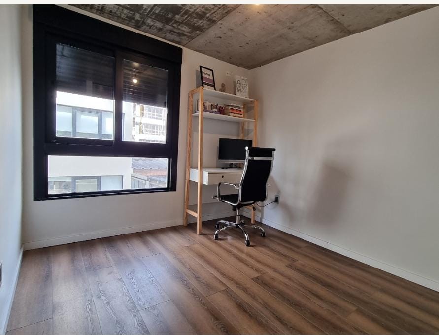 Apto 2 Dorm en Pocitos Nuevo